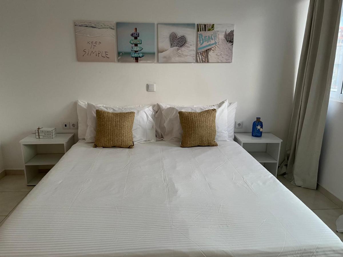 Appartamento Bright, Luxury And Modern Less Than 500M -Beach Santa Maria Esterno foto