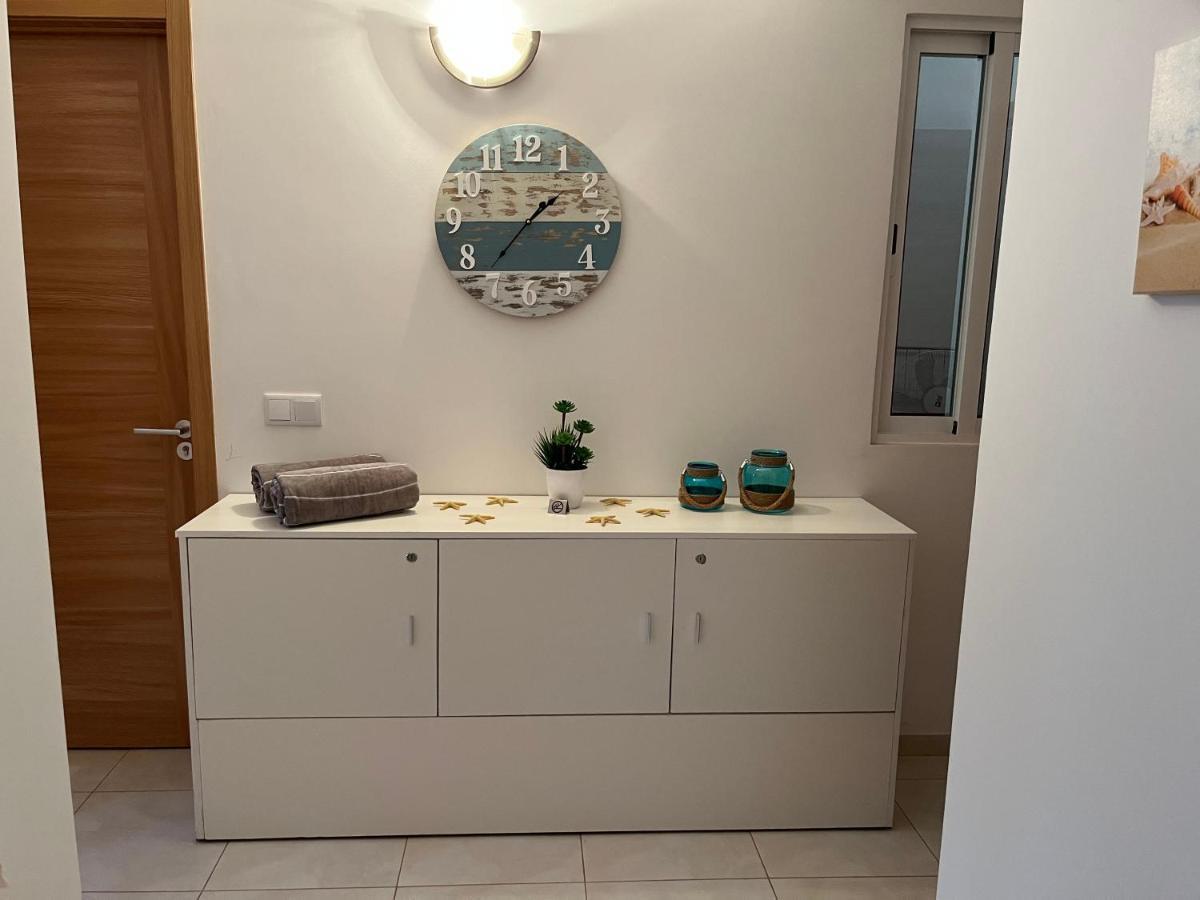 Appartamento Bright, Luxury And Modern Less Than 500M -Beach Santa Maria Esterno foto
